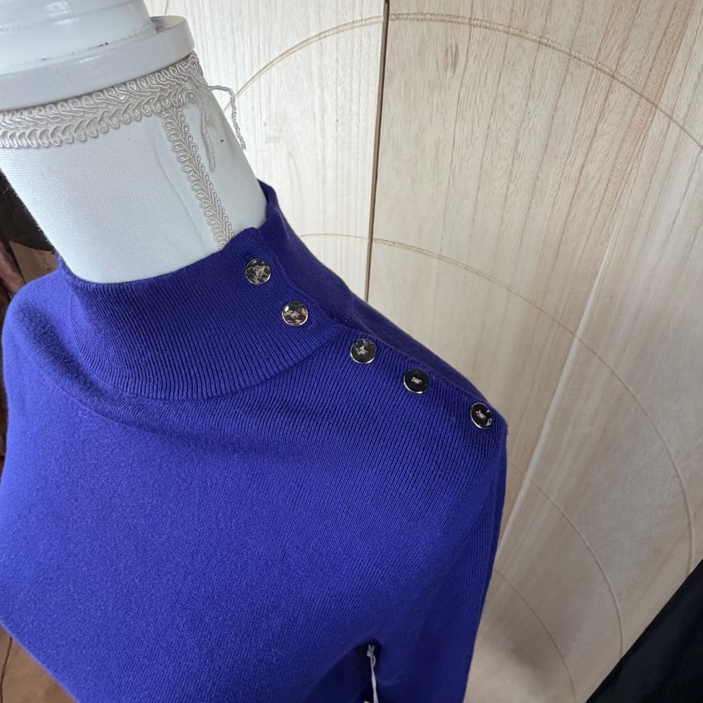 Chico's Mock Neck Sweater Womens 2 L Blue Button Shoulder Long Sleeve Knit Top